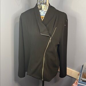 Maunces Jacket XXL Never Worn